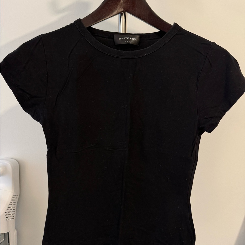 White Fox Boutique Classic Black Short Sleeve Tee